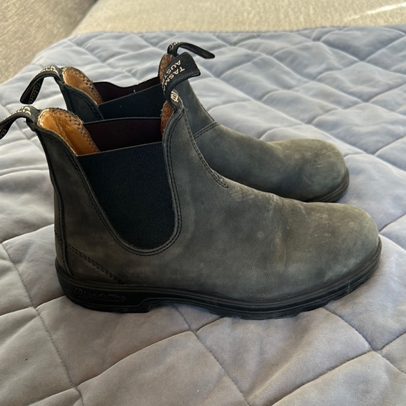 BLUNDSTONE Black Leather Boots Women's Size US 10 AUS 7 EUC Gray Chelsea Boot - Picture 9 of 16